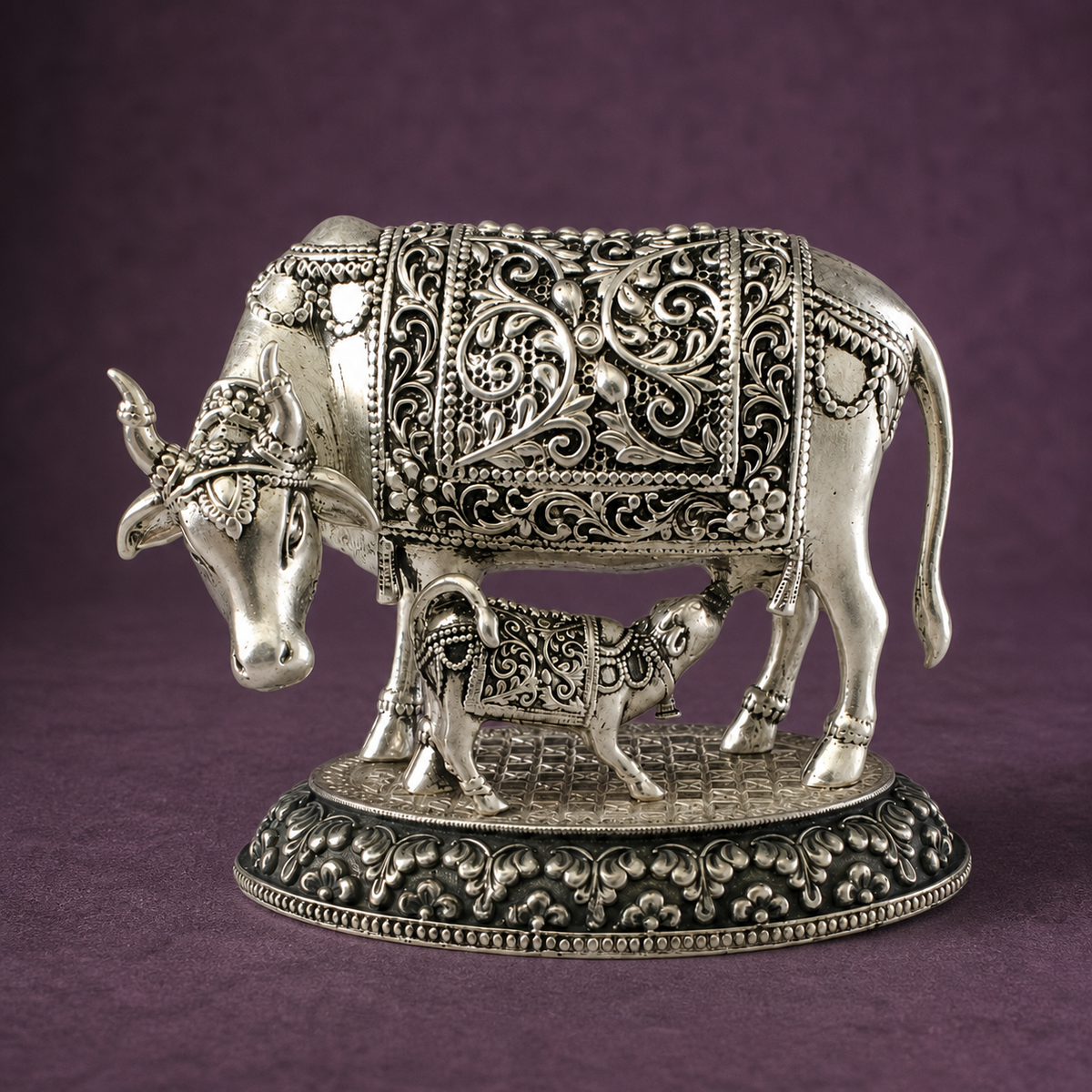 Kamdhenu Cow & Calf Sculpture in Pure Silver Plating