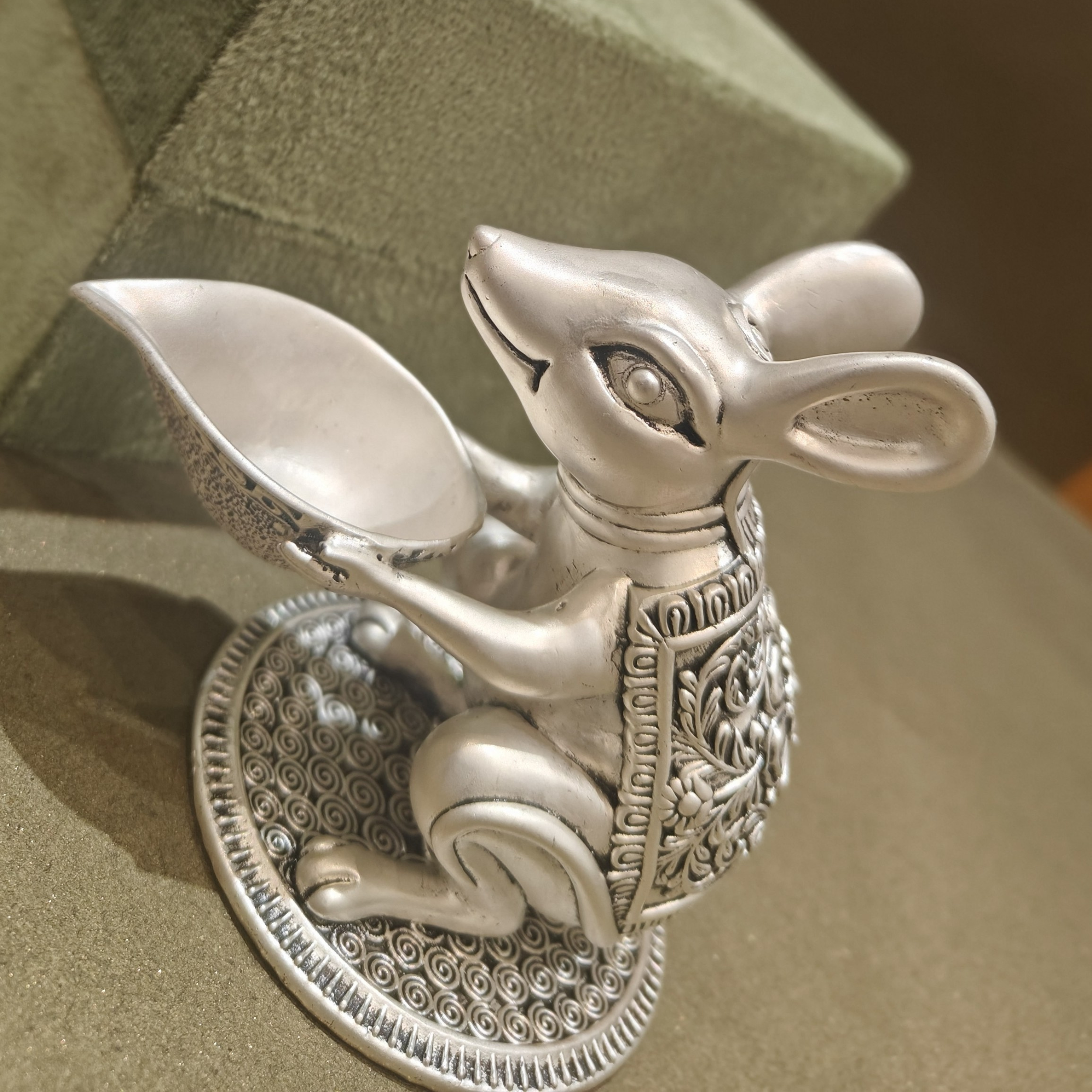 Elegant Silver-Plated Mushak with Diya