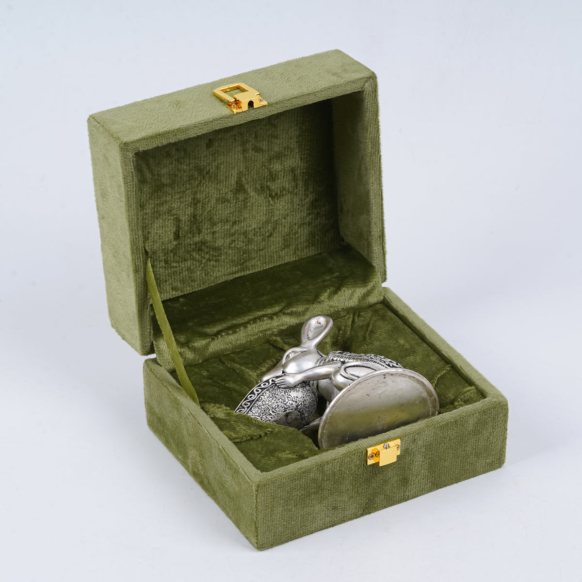 Mushak Diya in Pure Silver Plating