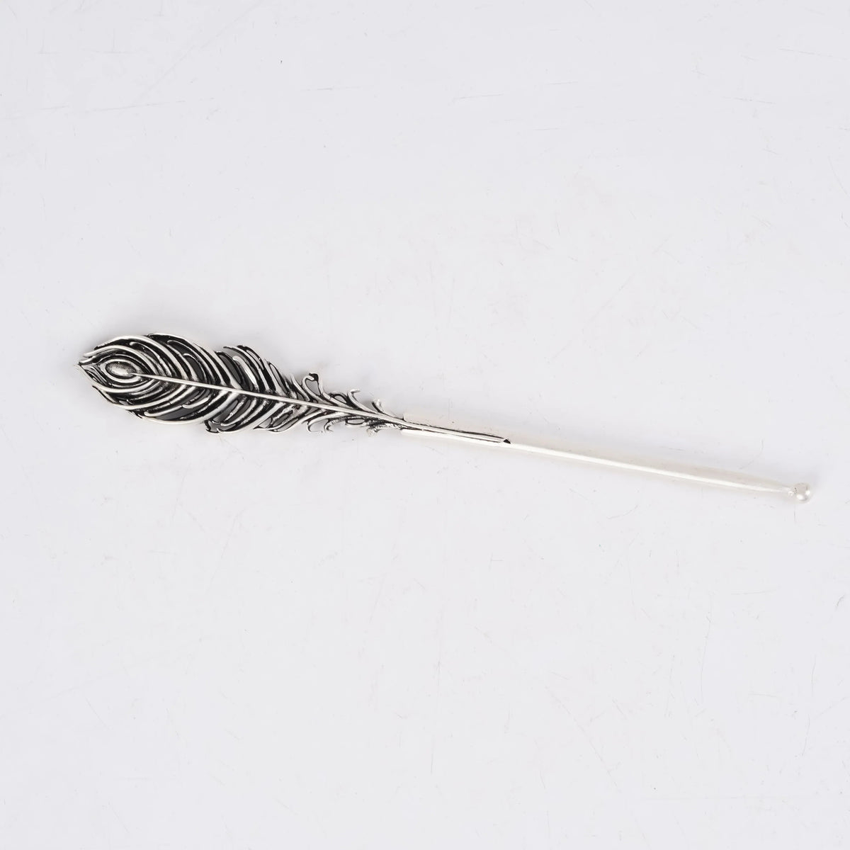 Morpankh peacock feather tilak stick in pure silver plating, one piece from the gift box
