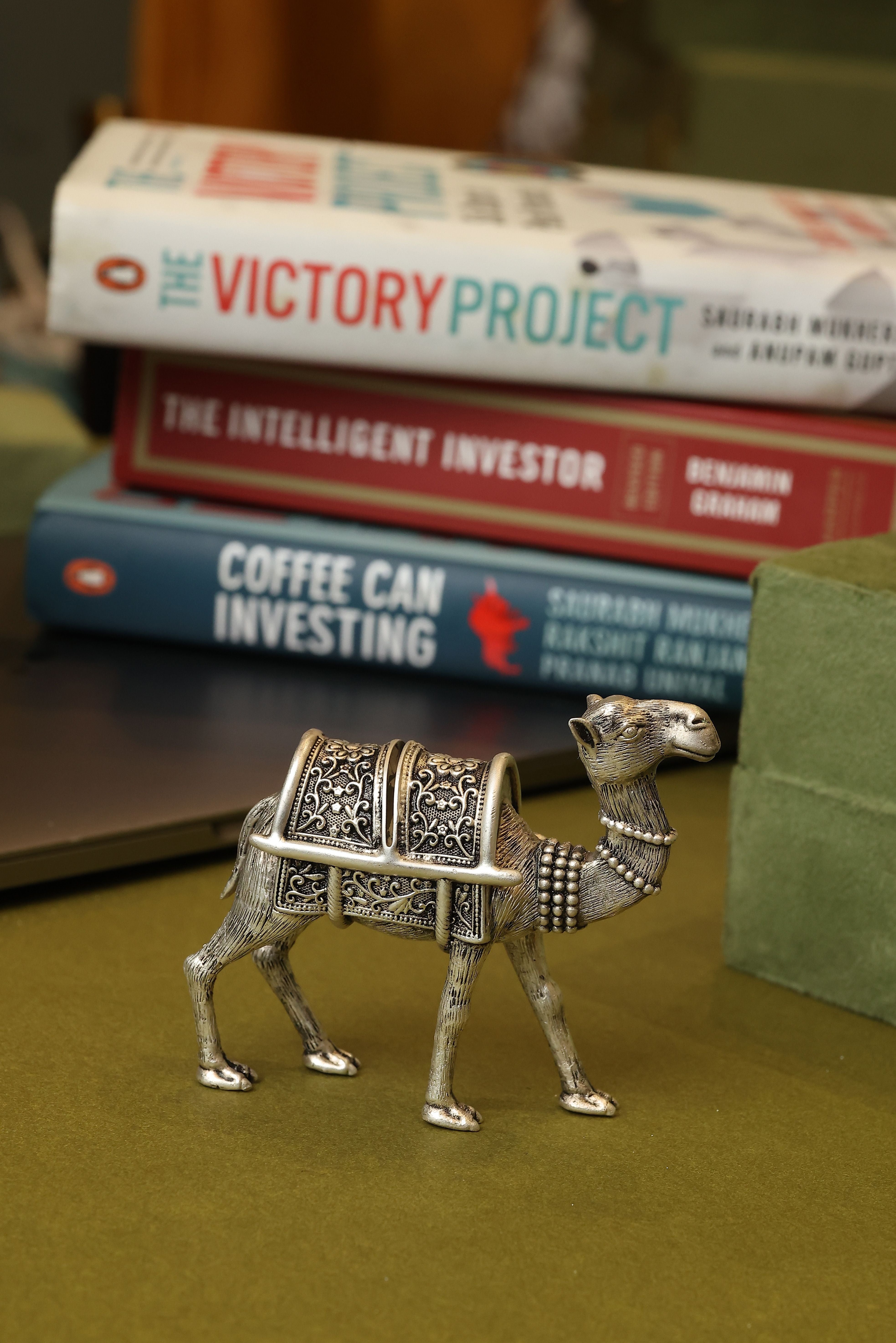 Camel Place Card Holder for Table in Silver Plating
