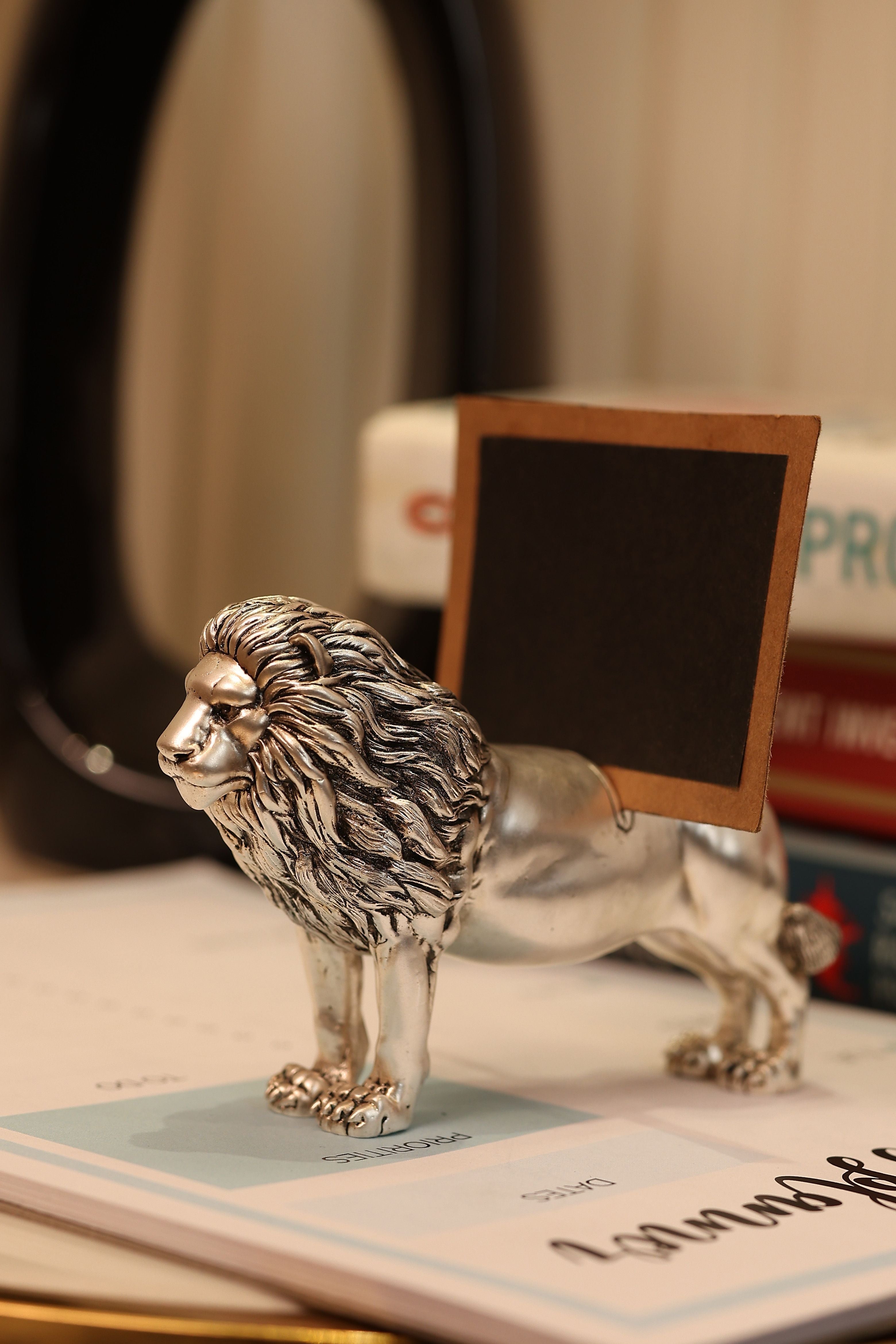 Lion Place Card Holder for Table in Silver Plating