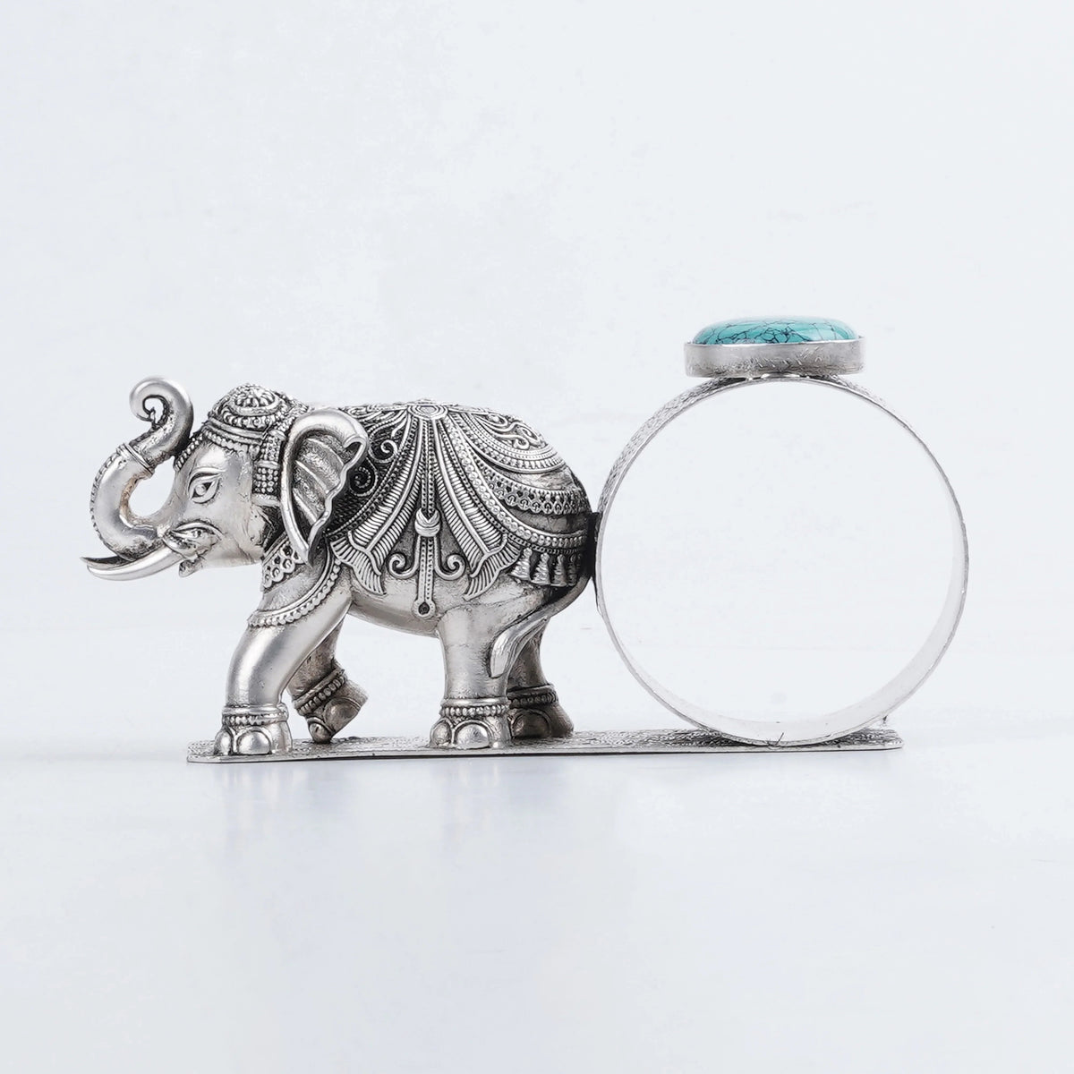 Elephant napkin ring with stone in pure silver plating, one piece from the gift box
