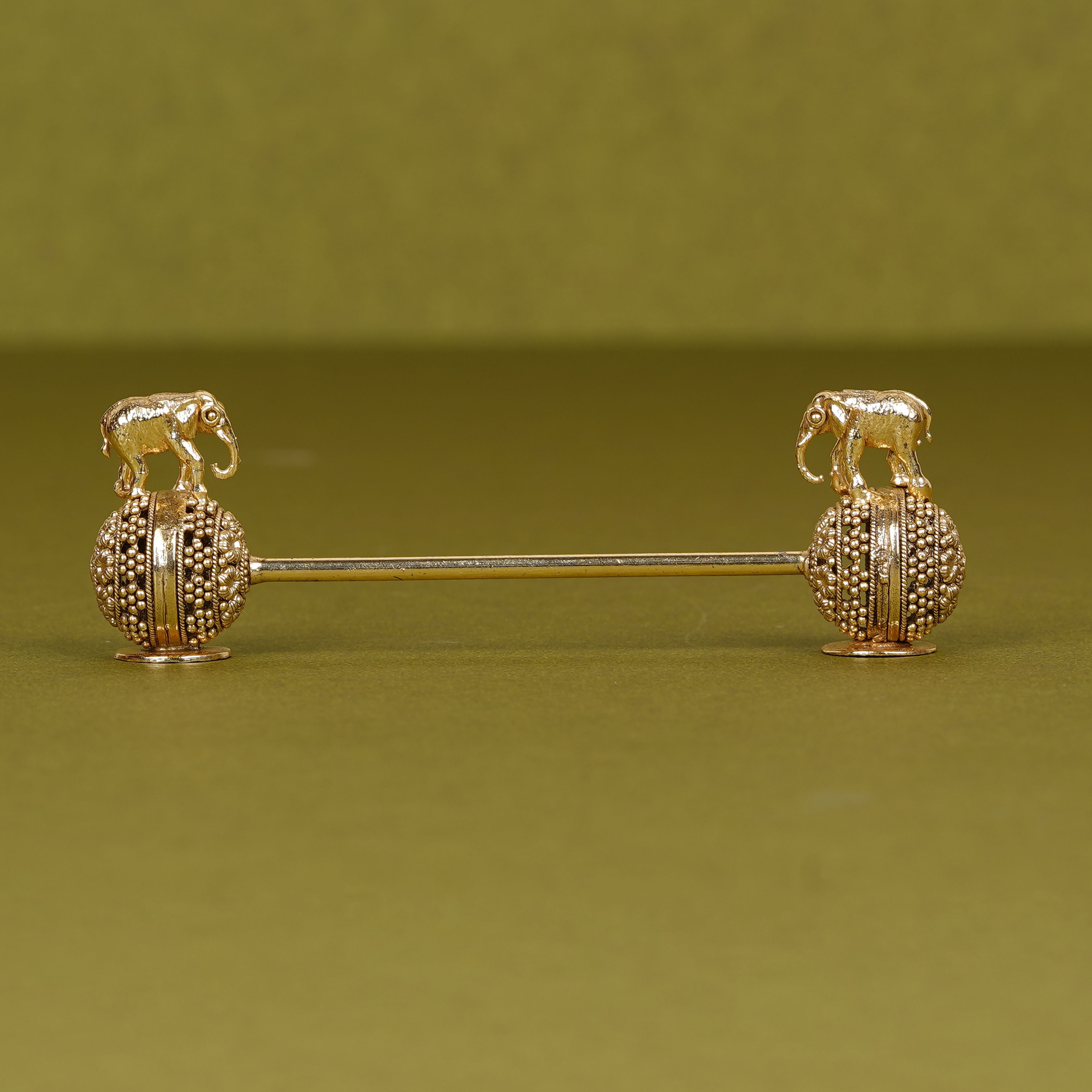 Twin Elephant Spoon Rest on Handcrafted Ball